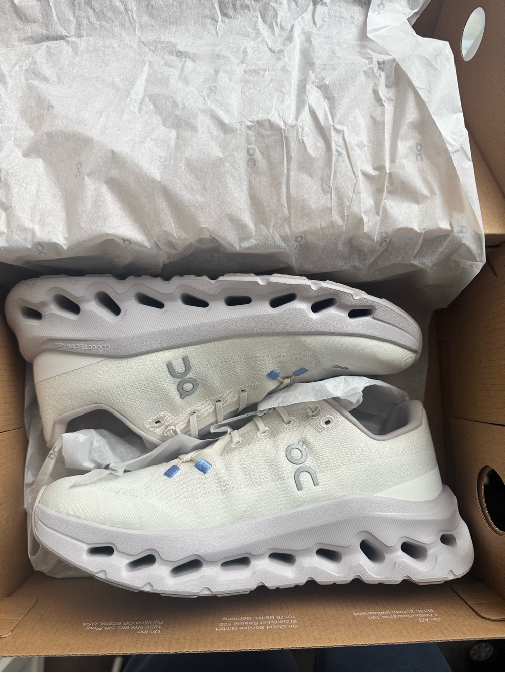 new ON Running Cloudtilt running shoes